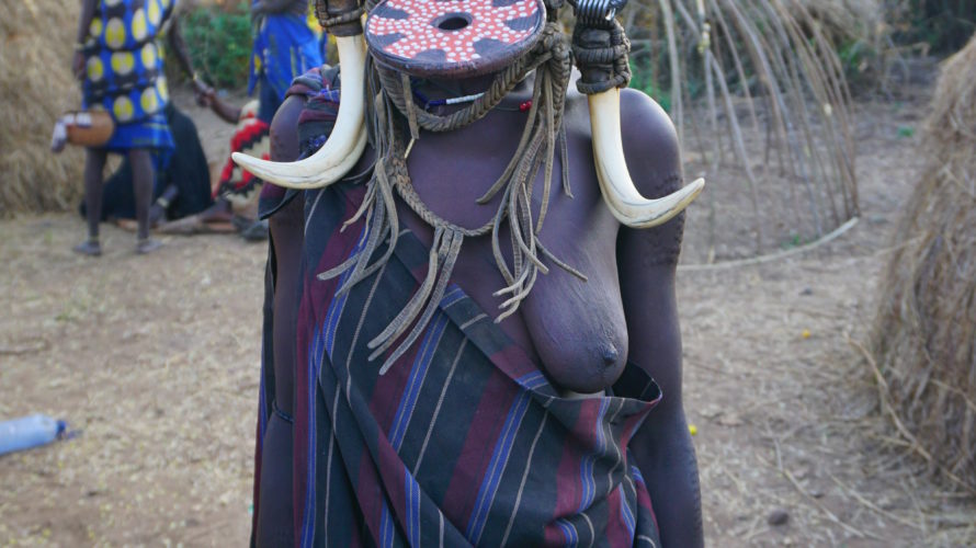 エチオピアの変わった部族に会いに。ツアーのお値段